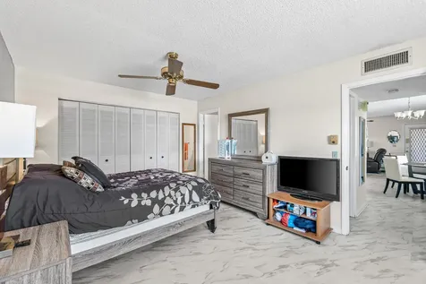 184 Flanders D Delray Beach FL 33484