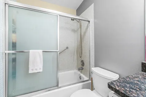 184 Flanders D Delray Beach FL 33484