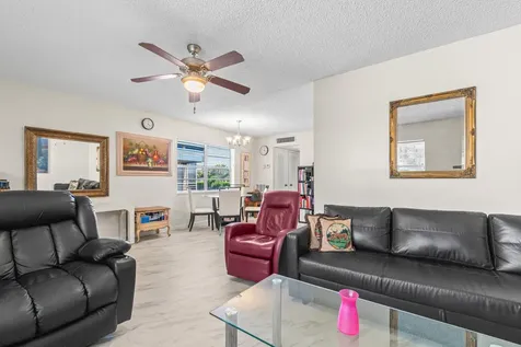 184 Flanders D Delray Beach FL 33484