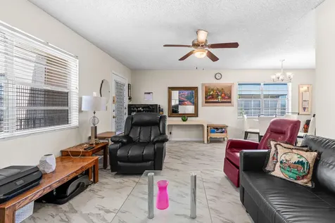 184 Flanders D Delray Beach FL 33484