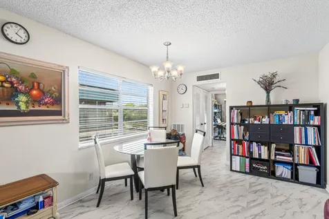 184 Flanders D Delray Beach FL 33484