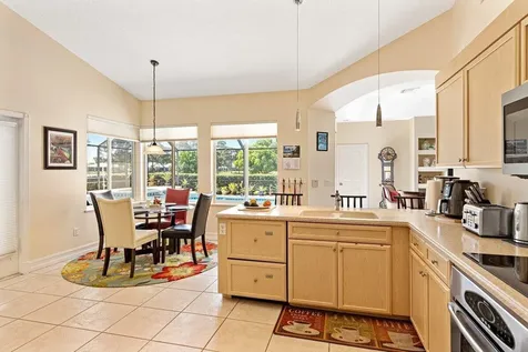 212 SW Whitewood Drive Port Saint Lucie FL 34953