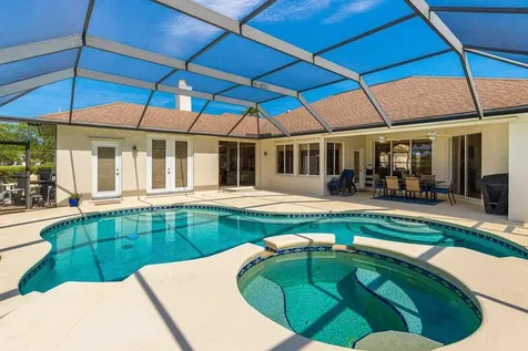 212 SW Whitewood Drive Port Saint Lucie FL 34953