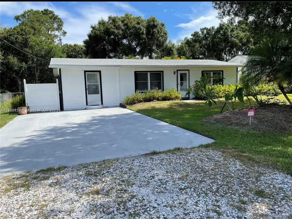 5000 Garner Street Fort Pierce FL 34981