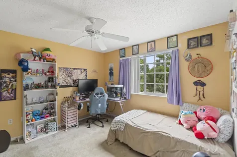 4187 N Haverhill Road West Palm Beach FL 33417