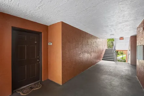 4187 N Haverhill Road West Palm Beach FL 33417