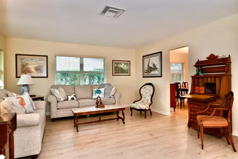 129 Alhambra Place West Palm Beach FL 33405