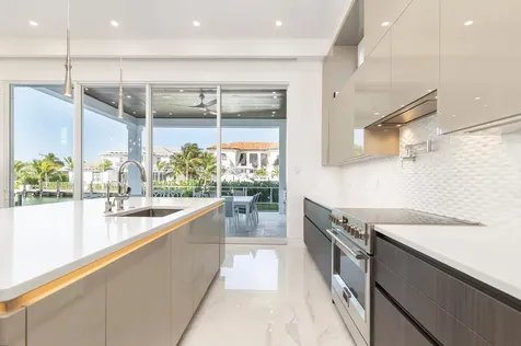 1180 Bimini Lane Riviera Beach FL 33404