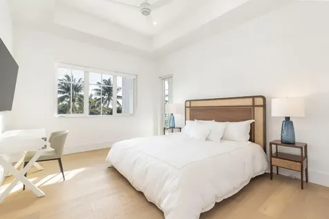 1180 Bimini Lane Riviera Beach FL 33404