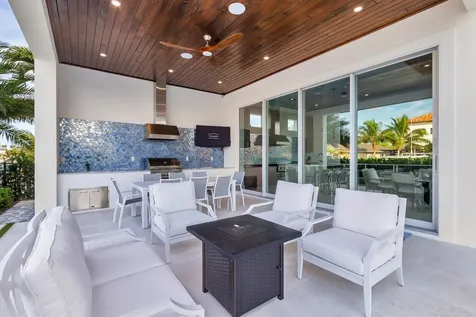 1180 Bimini Lane Riviera Beach FL 33404
