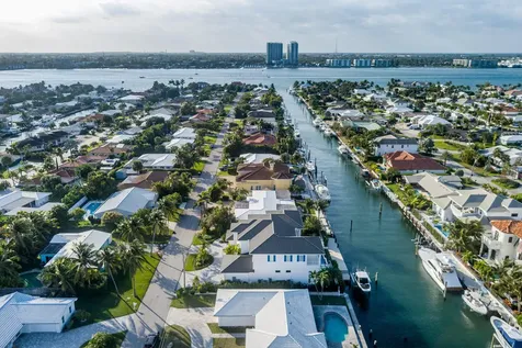 1180 Bimini Lane Riviera Beach FL 33404