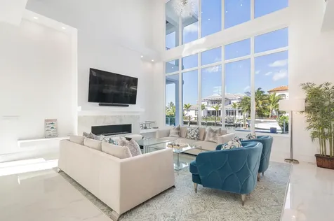 1180 Bimini Lane Riviera Beach FL 33404