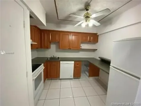 4166 Inverrary Drive Lauderhill FL 33319
