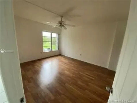 4166 Inverrary Drive Lauderhill FL 33319