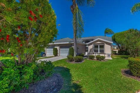 4293 Se Brittney Circle Port Saint Lucie FL 34952