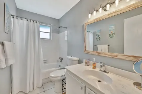 2929 Se Ocean Boulevard Stuart FL 34996