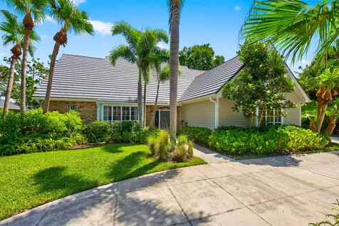 18360 Se Lakeside Drive Tequesta FL 33469