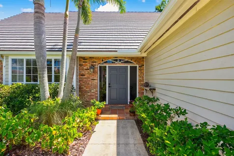 18360 Se Lakeside Drive Tequesta FL 33469