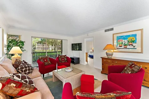 527 Brackenwood Place Palm Beach Gardens FL 33418