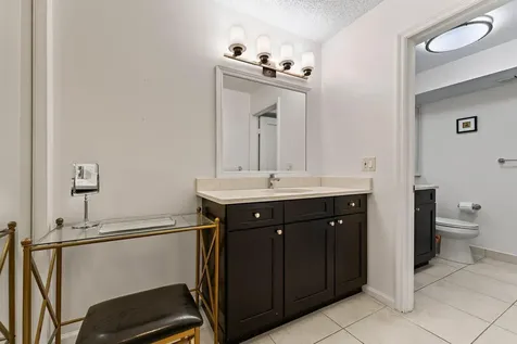 527 Brackenwood Place Palm Beach Gardens FL 33418