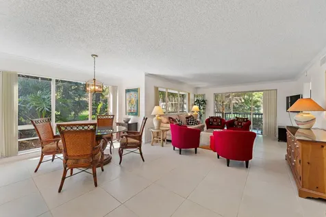 527 Brackenwood Place Palm Beach Gardens FL 33418