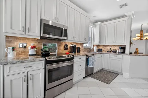 120 Legendary Circle Palm Beach Gardens FL 33418
