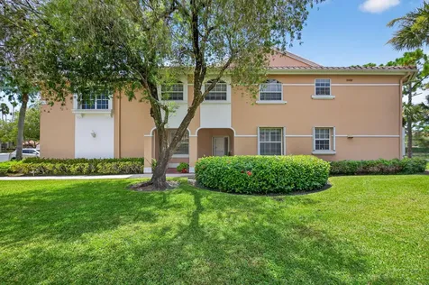120 Legendary Circle Palm Beach Gardens FL 33418
