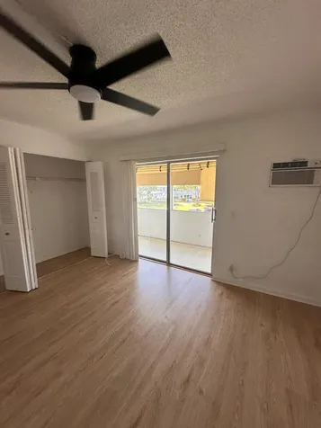 226 Canturbury West Palm Beach FL 33417