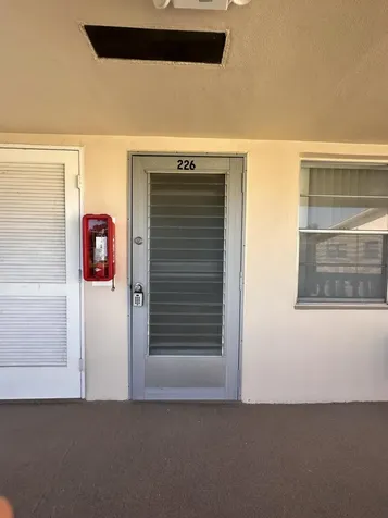 226 Canturbury West Palm Beach FL 33417
