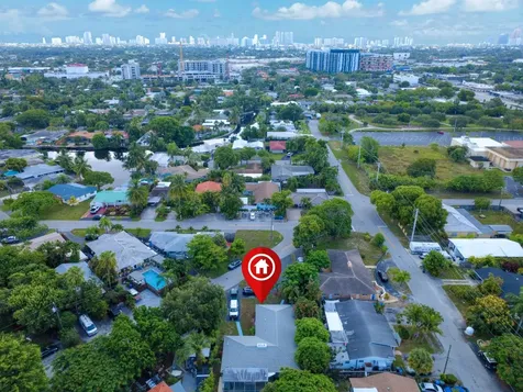 1680 NE 34th Lane Oakland Park FL 33334