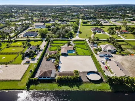 2904 Appaloosa Trail Wellington FL 33414