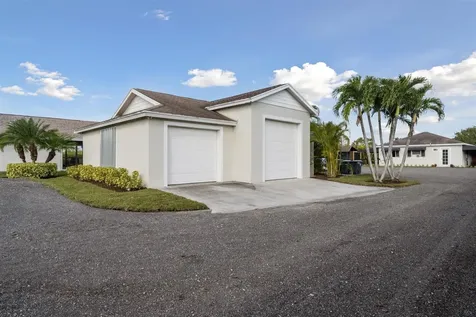 2904 Appaloosa Trail Wellington FL 33414