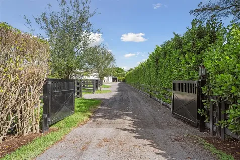 2904 Appaloosa Trail Wellington FL 33414