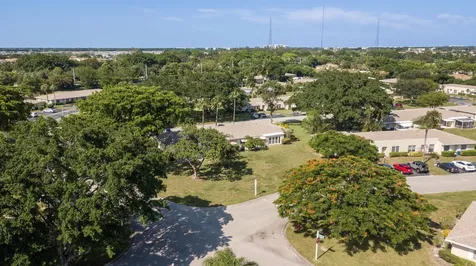 8666 Bella Vista Drive Boca Raton FL 33433