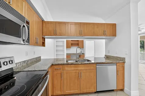 6511 Emerald Dunes Drive West Palm Beach FL 33411