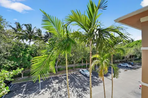 6511 Emerald Dunes Drive West Palm Beach FL 33411