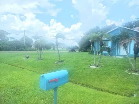5303 Nw Nassau Lane Port Saint Lucie FL 34983
