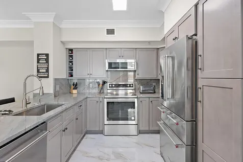 625 Casa Loma Boulevard Boynton Beach FL 33435