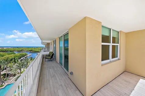 625 Casa Loma Boulevard Boynton Beach FL 33435