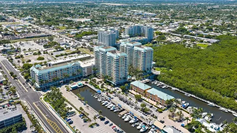 625 Casa Loma Boulevard Boynton Beach FL 33435