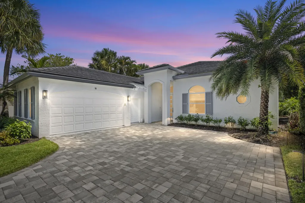 118 N Village Way Jupiter FL 33458