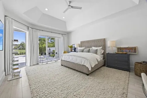 118 N Village Way Jupiter FL 33458