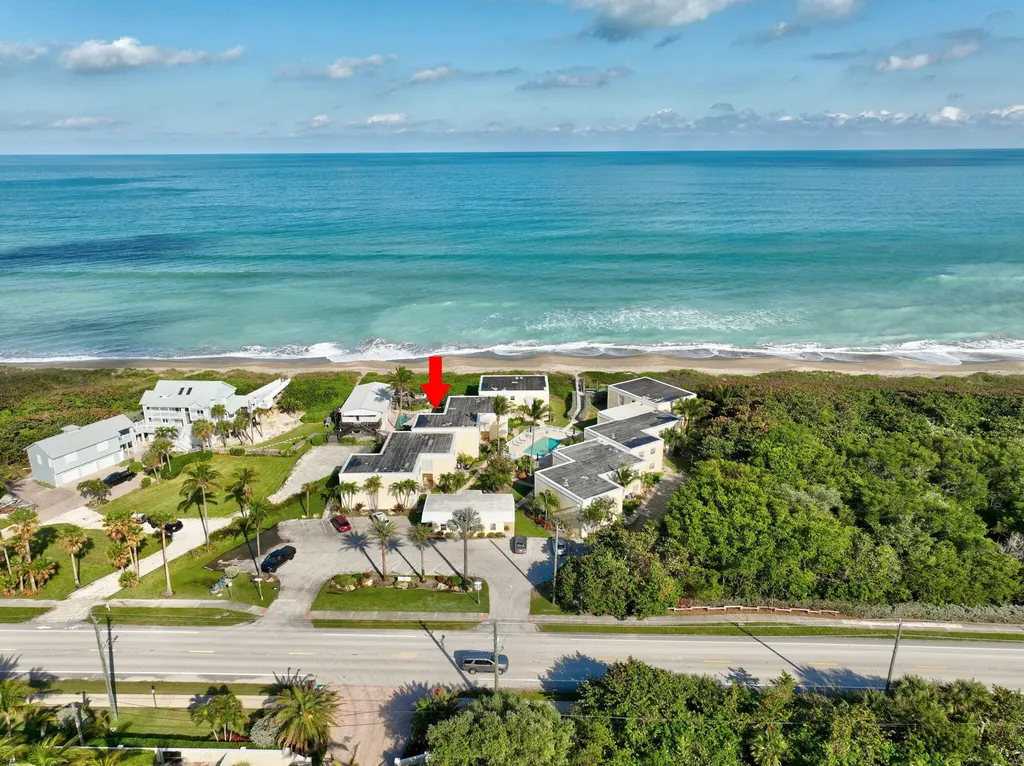 3541 Ne Ocean Boulevard Jensen Beach FL 34957