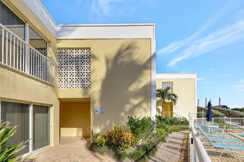 3541 Ne Ocean Boulevard Jensen Beach FL 34957