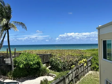 3541 Ne Ocean Boulevard Jensen Beach FL 34957