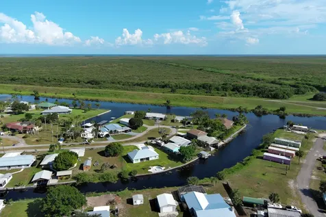 2096 Hunter Road Okeechobee FL 34974