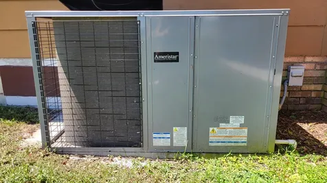 2096 Hunter Road Okeechobee FL 34974