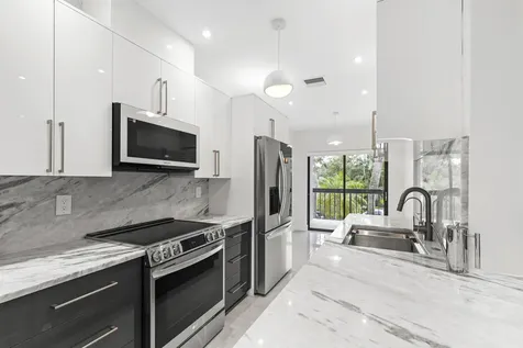 11311 Pond View C203 Drive Wellington FL 33414