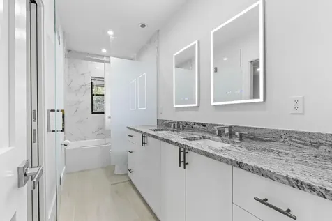 11311 Pond View C203 Drive Wellington FL 33414