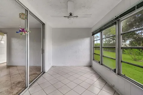 25 Abbey 101 Lane Delray Beach FL 33446
